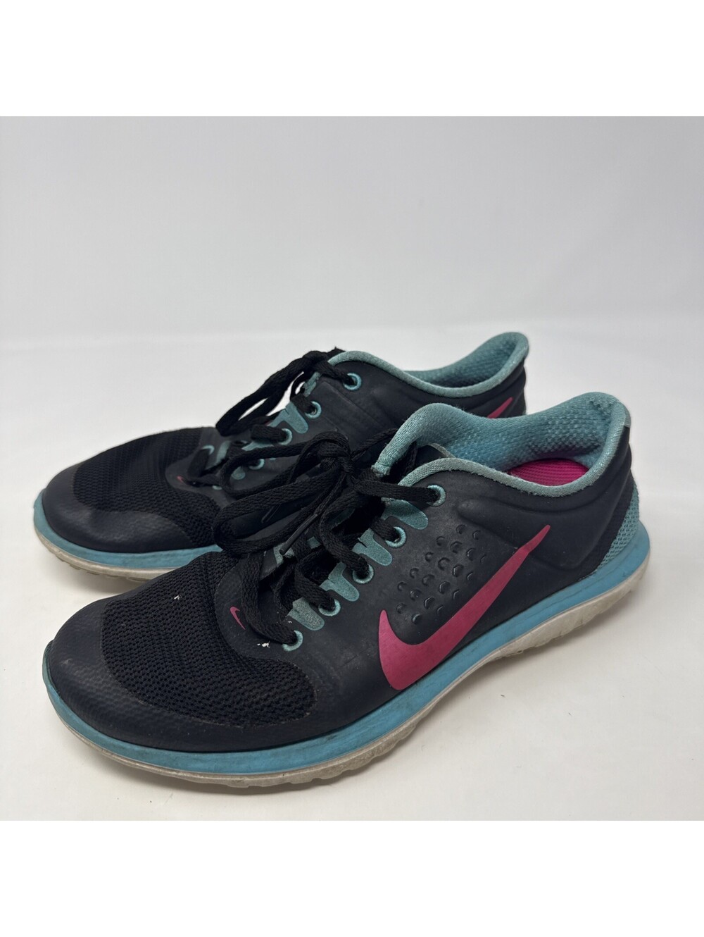 Size 6 - Nike Zoom Fit Low Black W Pink and blue accents pink